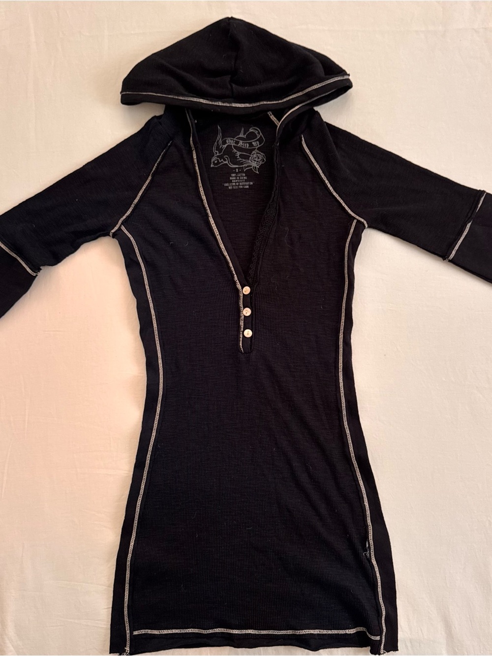 Y2K Black Hooded Henley with 1/2 sleeves